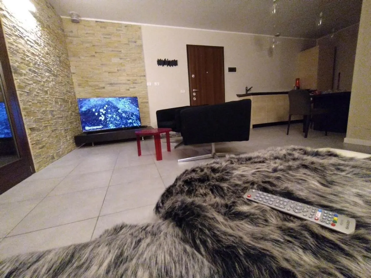 Adamello Peak Two Apartment Temù イタリア